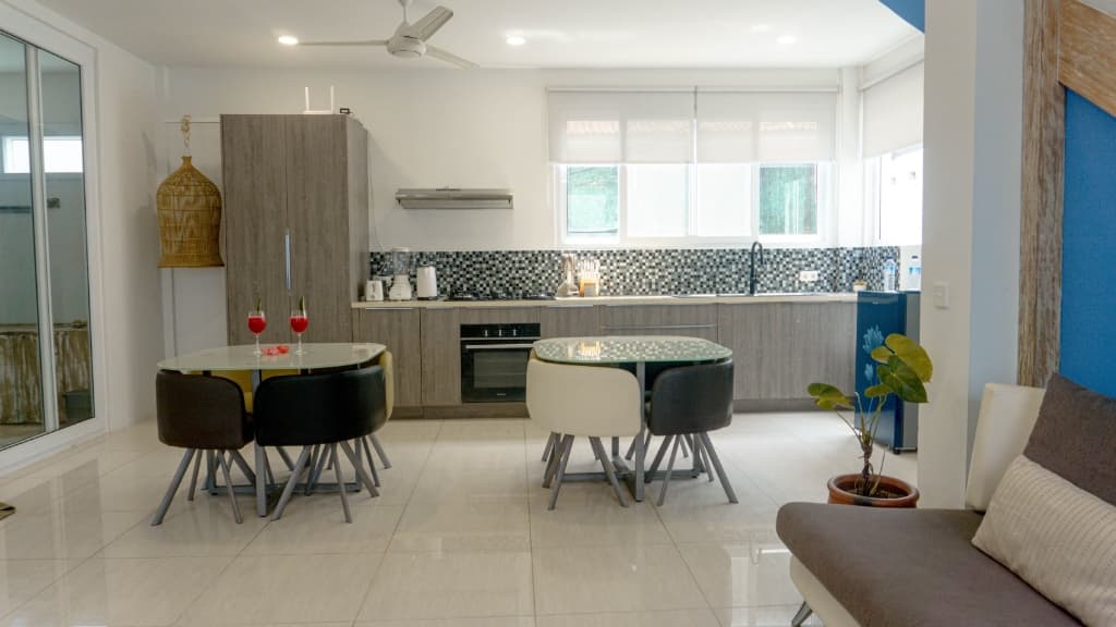 Private Villa Gili Air kitchen and dining area